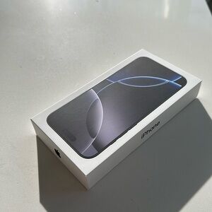 Empty box Apple iPhone 16 Pro Max